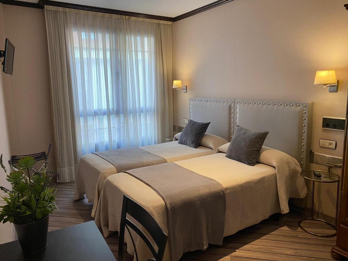 לאנס Hotel Los Molinos מראה חיצוני תמונה
